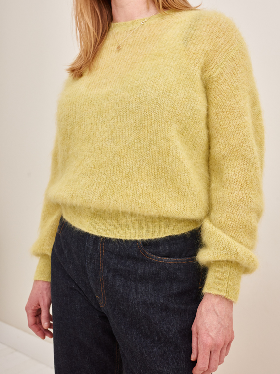 Woolen deals sweater online