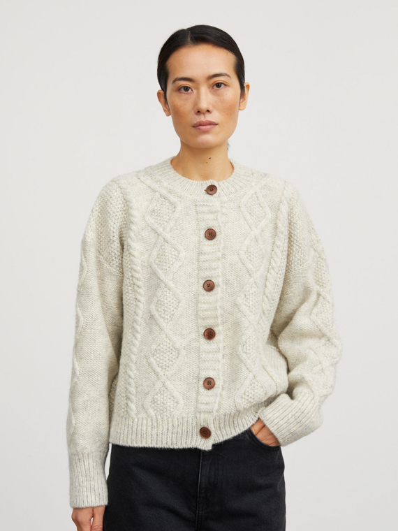 skall studio shop online woolen cardigan Agnete Cardigan Sand