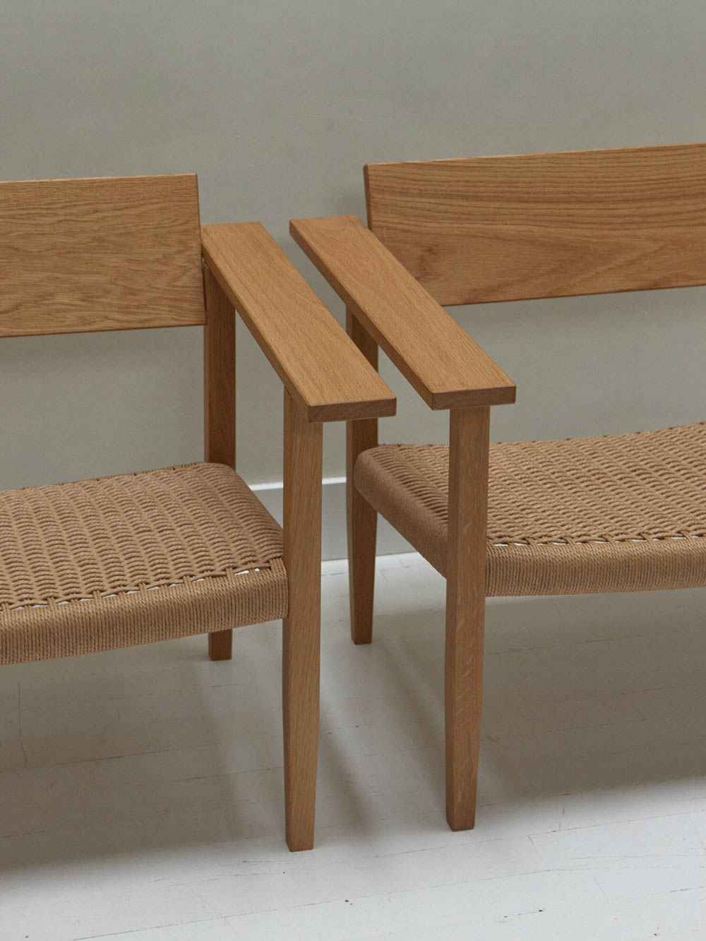 handmade oak lounge chair atelier mooijen handmade furniture oak furniture cover