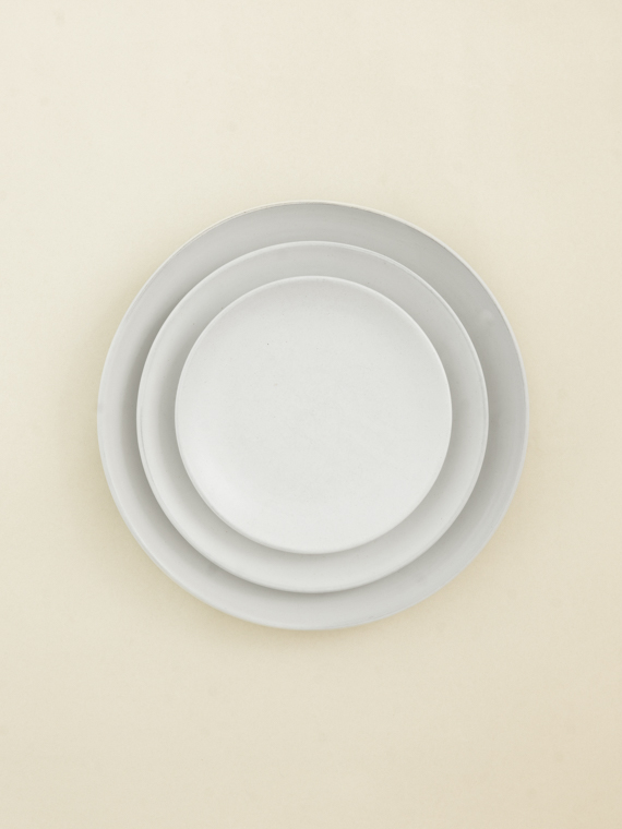 handmade ceramics fairtrade ceramics wfto nepal ceramics sukha ceramics handmade plates breakfast plate lunch plate dinner plate pebble