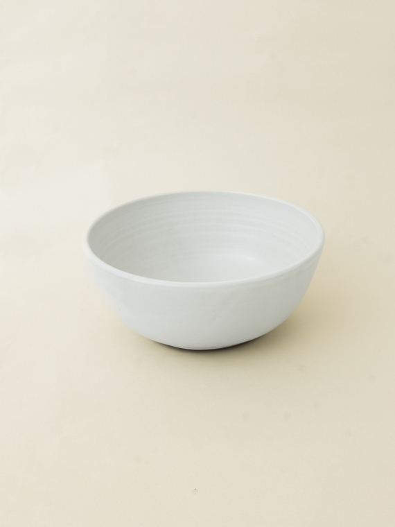 handmade ceramics fairtrade ceramics wfto nepal ceramics sukha ceramics handmade serving bowl xl pebble