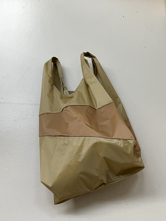 the new shopping bag moss & camel size large Susan bijl shop online