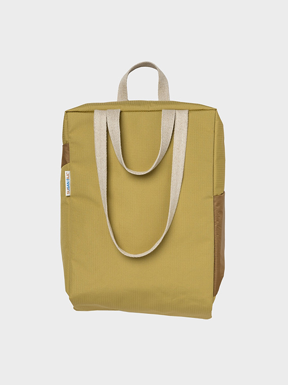 the new tote bag moss and camel Susan bijl shop online back