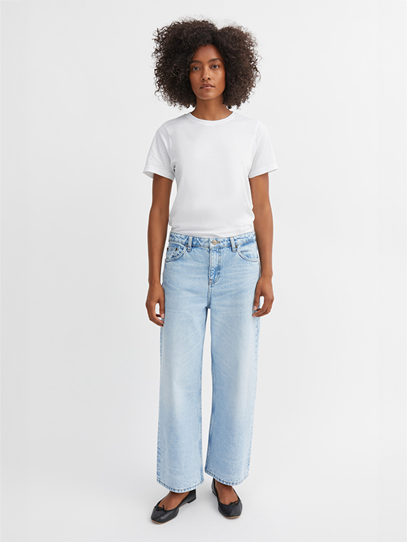 taylor cropped jeans skall studio skall denim gots denim organic cotton worn light blue cover